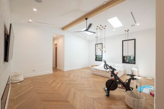 Enlarge photo 60