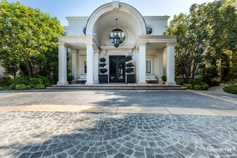 Legend Locations Zeus BH