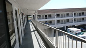 Enlarge photo 88