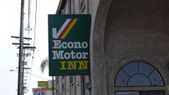 Econo Motor Motel, North Hills