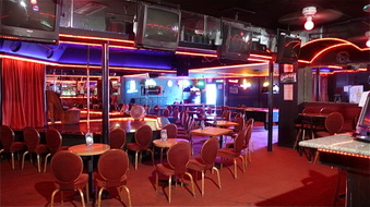 Enlarge photo 24