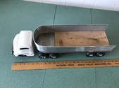 Enlarge photo 5