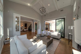 Enlarge photo 34