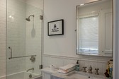 Enlarge photo 50