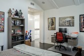 Enlarge photo 59
