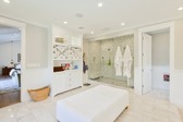 Enlarge photo 59