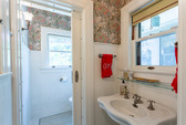 Enlarge photo 36