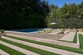 Enlarge photo 152