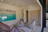 Enlarge photo 161