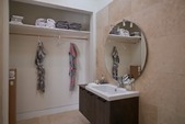 Enlarge photo 166