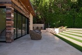 Enlarge photo 167