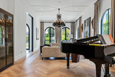 Enlarge photo 19