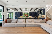 Enlarge photo 34