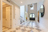 Enlarge photo 33