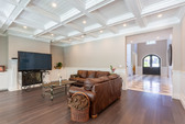 Enlarge photo 35