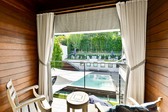 Enlarge photo 31