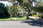Enlarge photo 127