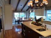 Enlarge photo 96