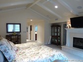 Enlarge photo 114