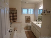 Enlarge photo 124