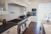 Enlarge photo 48