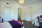 Enlarge photo 95
