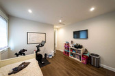 Enlarge photo 52