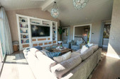 Enlarge photo 44