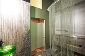 Enlarge photo 73