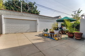 Enlarge photo 38