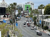 8228 Sunset Blvd
