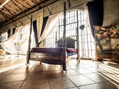 Enlarge photo 24