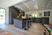 Enlarge photo 35