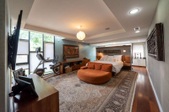 Enlarge photo 43
