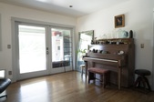 Enlarge photo 23