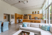 Enlarge photo 29