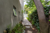 Enlarge photo 59