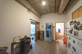 Enlarge photo 29