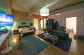 Enlarge photo 38
