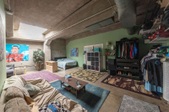 Enlarge photo 64