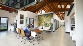 Enlarge photo 46