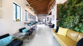 Enlarge photo 48