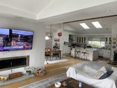 Enlarge photo 13