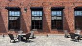 Enlarge photo 2