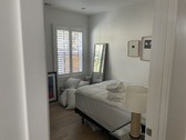 Enlarge photo 59
