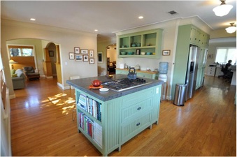 Enlarge photo 11
