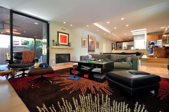 Enlarge photo 19