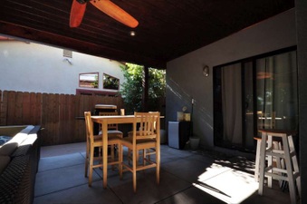 Enlarge photo 33