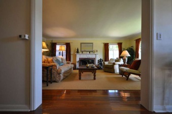 Enlarge photo 10