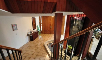 Enlarge photo 22